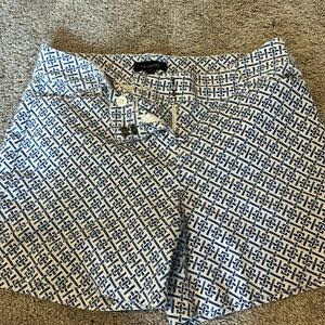 The Limited Shorts Size 4